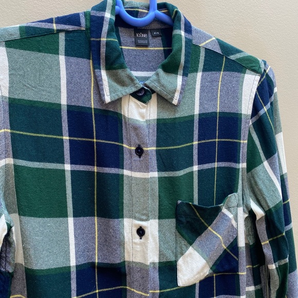 ⭐️ 2/15$ Simons flannel - Picture 3 of 3